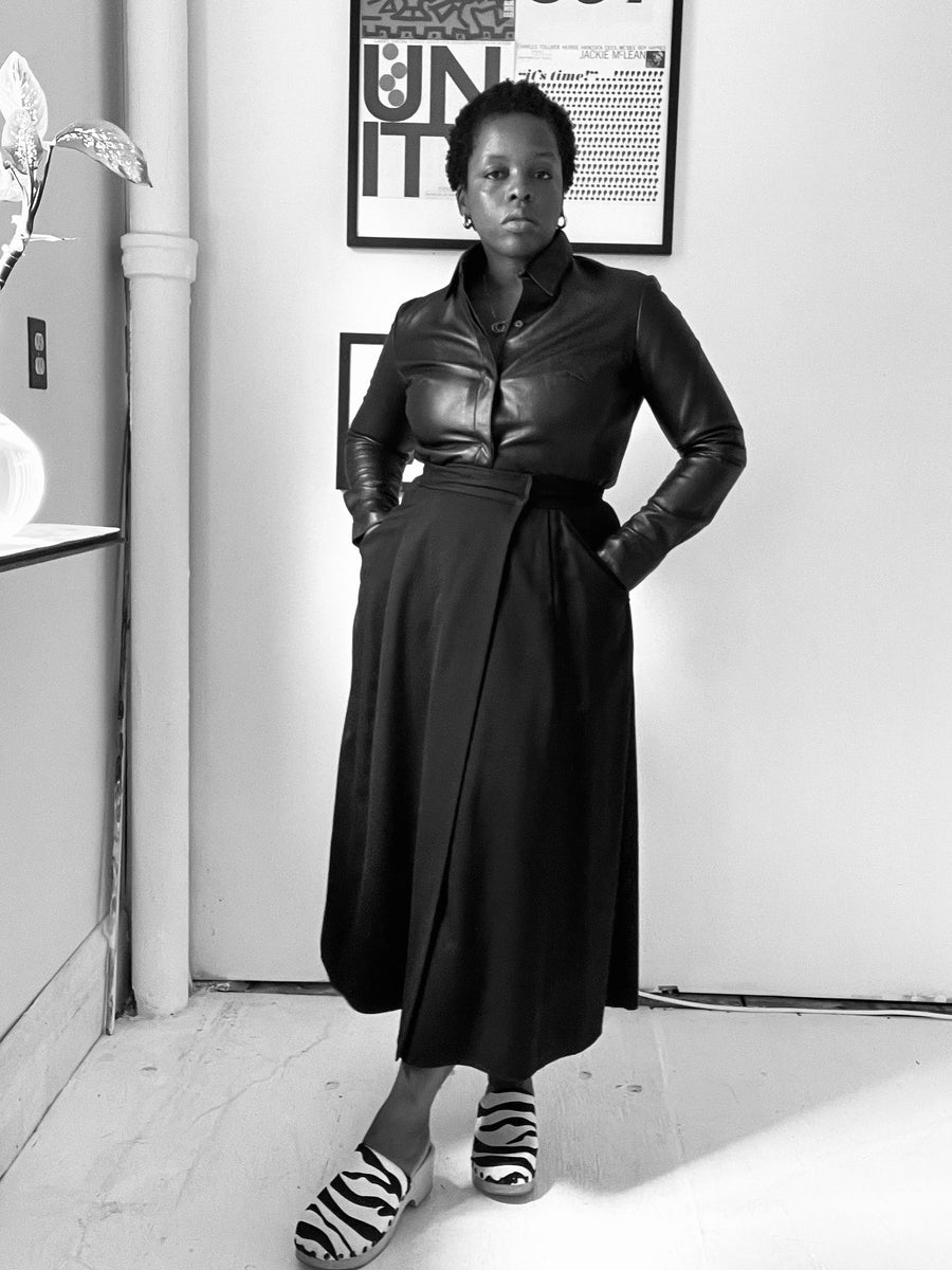Black Wrap Skirt – Chambers Vintage